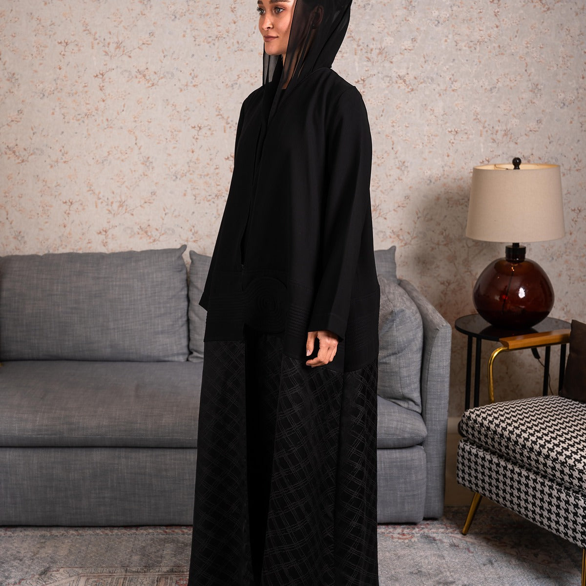 Worrior Black Abaya