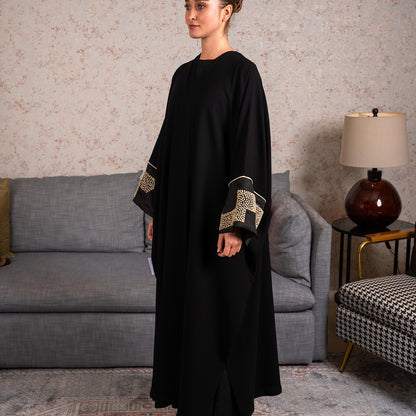 Embroidery Cuff Abaya